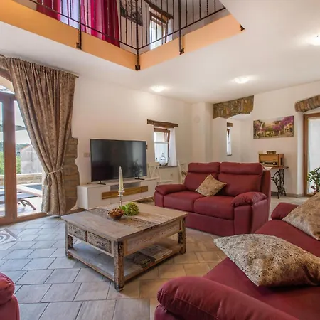 Vikendica Awesome In *