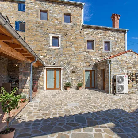 Awesome In Smarje (Koper)