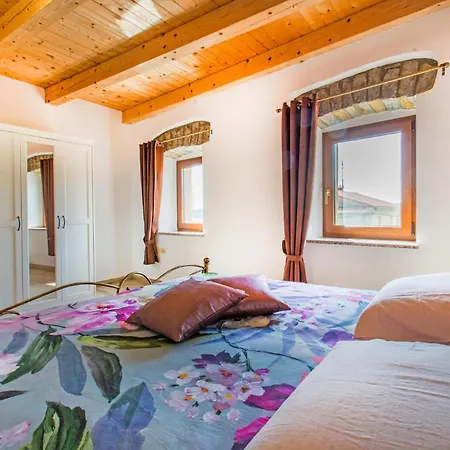 Awesome In Smarje (Koper)