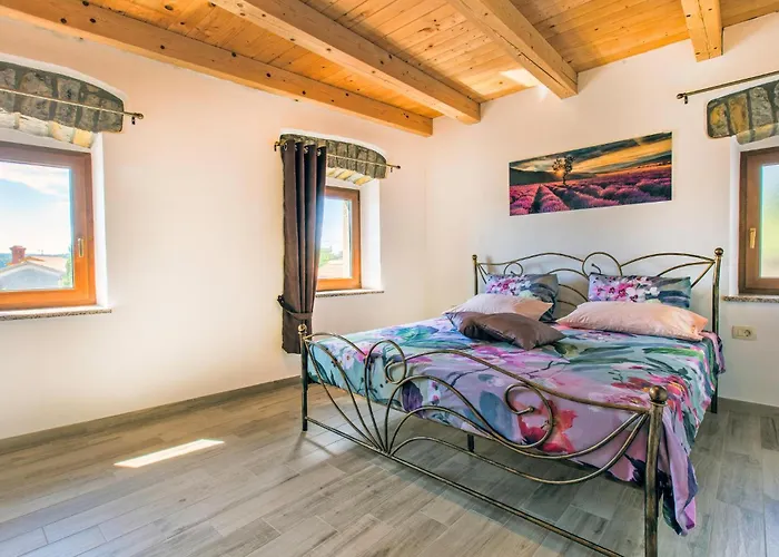 Σπίτι διακοπών Awesome In Šmarje