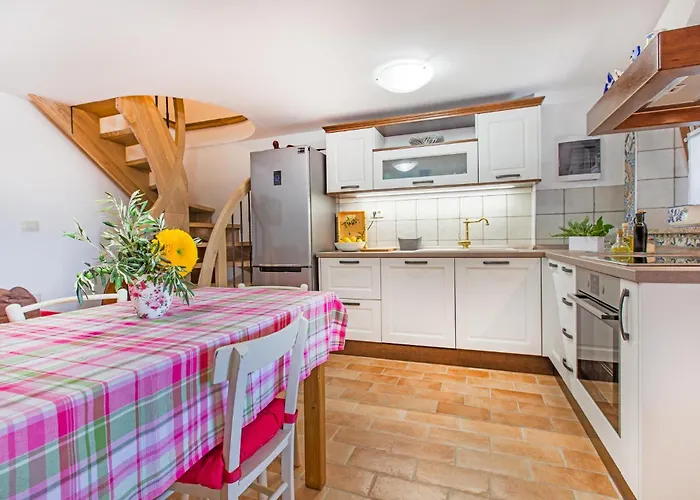 Vakantiehuis Awesome In *