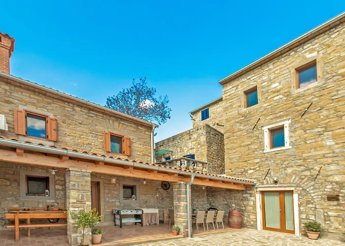 Awesome In Σπίτι διακοπών Šmarje