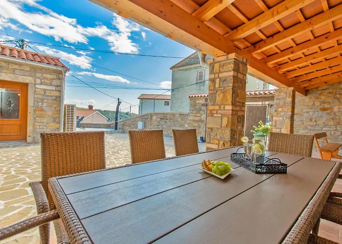 Hébergement de vacances Awesome In Šmarje